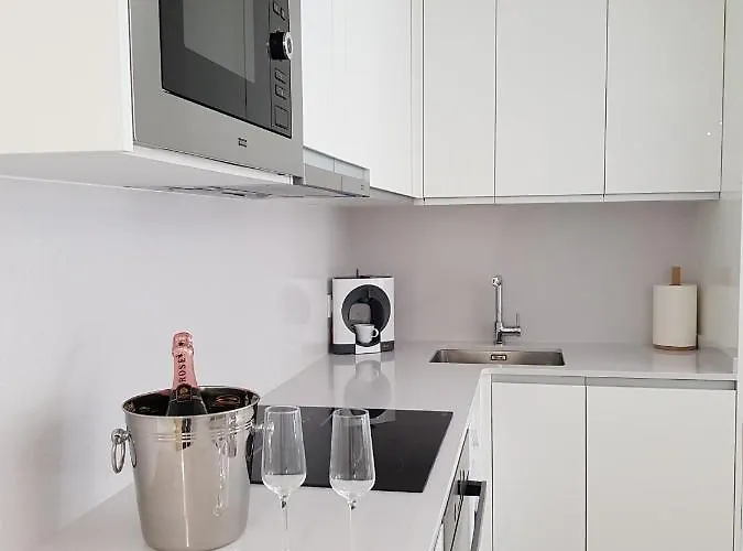 Eros Apartament דירה *